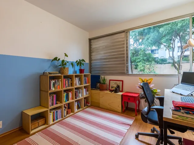 Imagem: O apartamento possui 3 Dormitórios, 1 Suíte, 3 Banheiros,