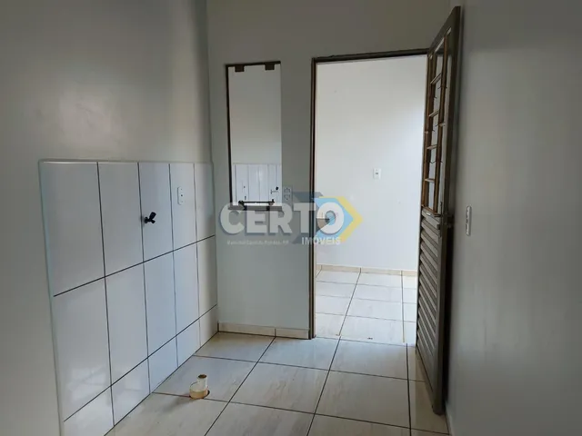 Imagem 5: CASA BAIRRO LOT EMMEL