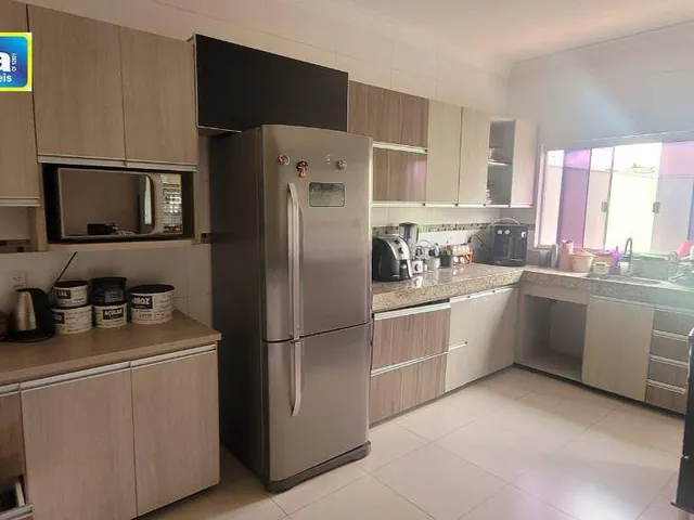 Imagem 9: Casa com 3 Dormitórios À Venda, 190 M² por R$ 470.000 - Bairro Itaguai II - Caldas Novas/Go