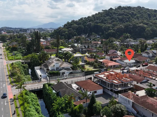 Imagem 3: TERRENO NO AMÉRICA LATERAL DA RUA TIMBÓ COM 3 CASAS CONSTRUÍDAS !