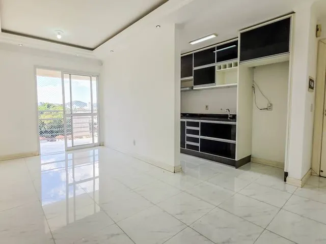Imagem 14: Apartamento Semimobiliado com 2 Dormitórios sendo 1 Suíte na Água Verde!
