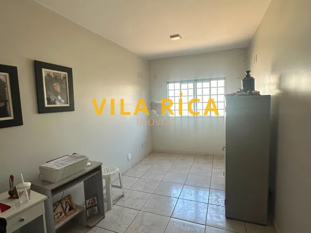 Imagem 13: Vila Rica imóveis vende: Casa Térrea I 04 Quartos I 02 Suítes I Laje I Solta no Lote I