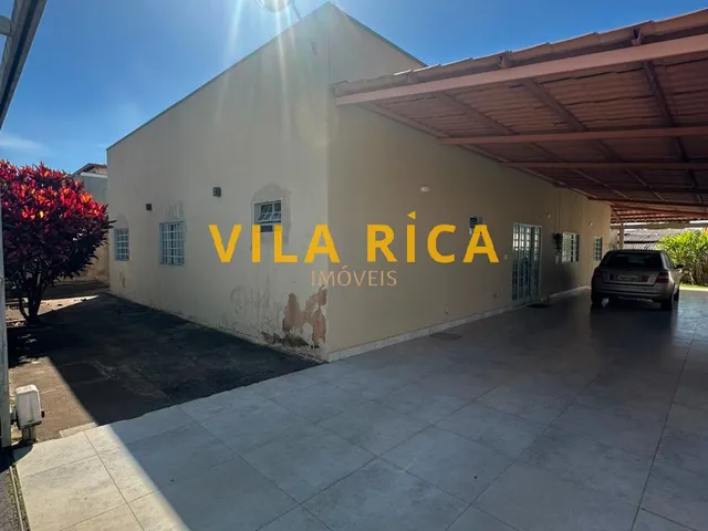 Imagem 9: Vila Rica imóveis vende: Casa Térrea I 04 Quartos I 02 Suítes I Laje I Solta no Lote I