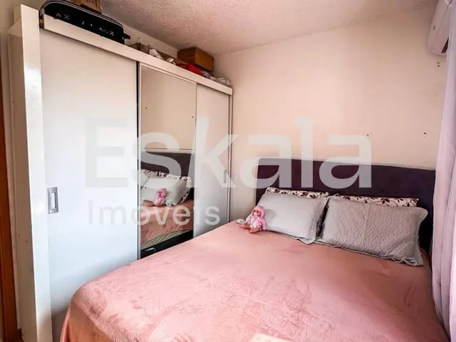Imagem 2: Apartamento Semi Mobiliado com 02 Quartos