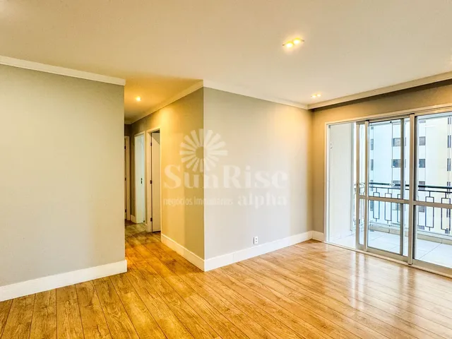 Imagem: O apartamento possui 3 Dormitórios, 1 Suíte, 2 Banheiros,