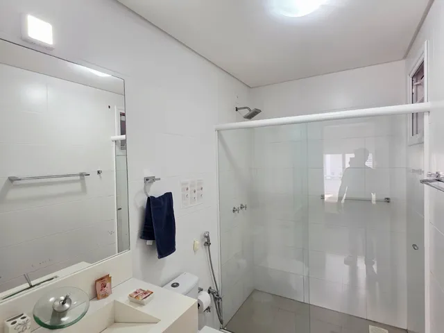 Imagem 3: Apartamento para venda em Ingleses do Rio Vermelho com 2 quartos, sendo 1 suíte, 85m²