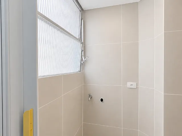 Imagem 10: Apartamento para venda em Ponta da Praia com 2 quartos, 72m²