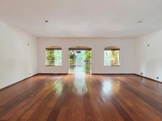Imagem 15: Casa para Venda em Tremembé com 4 Quartos, Sendo 4 Suítes, 412M²
