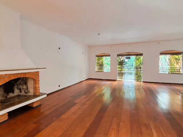Imagem 6: Casa para Venda em Tremembé com 4 Quartos, Sendo 4 Suítes, 412M²