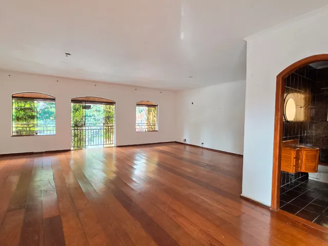 Imagem 10: Casa para Venda em Tremembé com 4 Quartos, Sendo 4 Suítes, 412M²