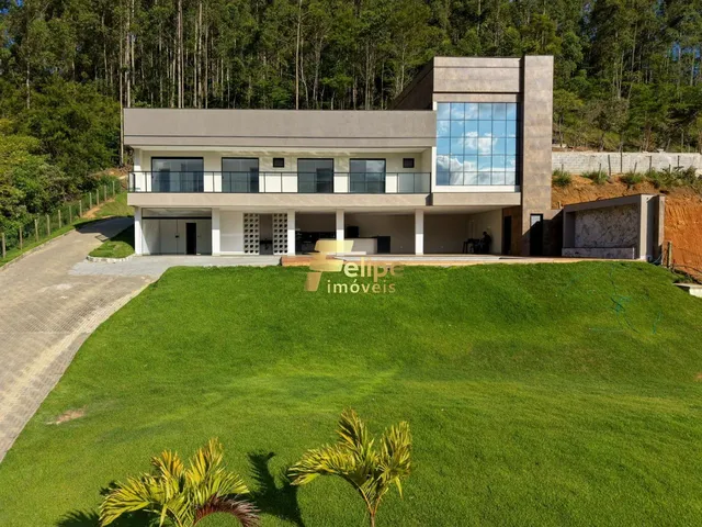 Imagem 4: LUXUOSA CASA COM 04 QUARTOS, SENDO 02 SUÍTES, PICINA COM PRAINHA, À VENDA EM BUENOS
