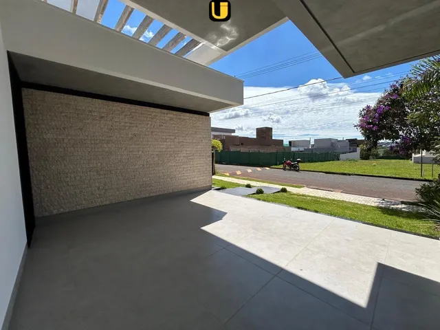 Imagem 8: Casa de Alto Padrão com 3 suítes no Condomínio Splendido, na Zona Sul de Uberlândia