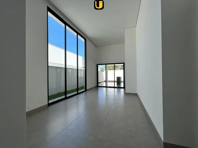 Imagem 12: Casa de Alto Padrão com 3 suítes no Condomínio Splendido, na Zona Sul de Uberlândia