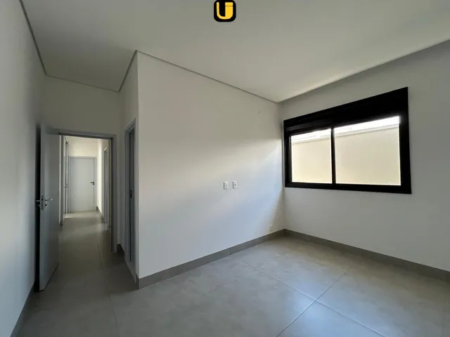 Imagem 11: Casa de Alto Padrão com 3 suítes no Condomínio Splendido, na Zona Sul de Uberlândia