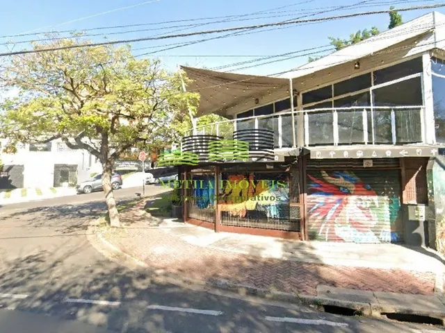 Imagem: A loja possui 546m² de Área Privada e está localizado em