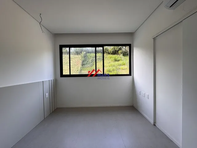Imagem 11: Casa à venda com três quartos, suíte e duas vagas de garagem no bairro Garças - Belo