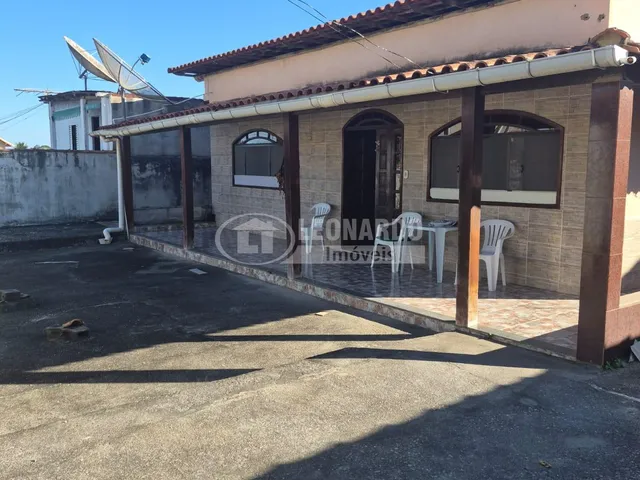 Imagem 2: CASA A VENDA, 03 QUARTOS, RUA ASFALTADA, COQUEIRAL ARARUAMA/RJ
