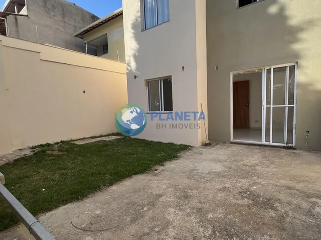 Imagem 2: Area Privativa | 2 Quartos | Elevador | Vaga Coberta - Pilotis