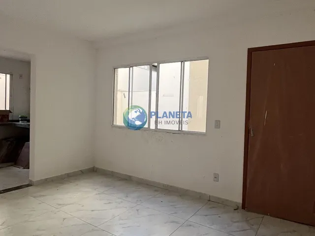 Imagem 4: Area Privativa | 2 Quartos | Elevador | Vaga Coberta - Pilotis
