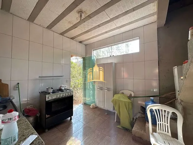 Imagem 7: Venda de Lindo Sítio com Casa e Lago em Esmeraldas - R$250.000,00