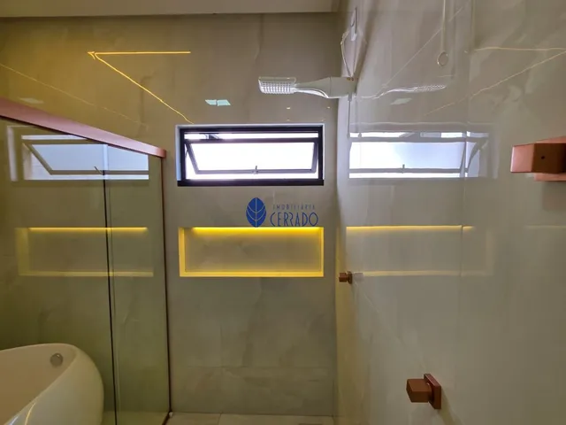 Imagem 3: Casa de Alto Padrão no Anápolis City: Conforto, Tecnologia e Elegância