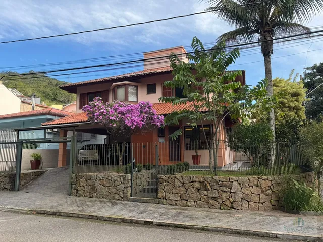Imagem: Casa Alto Padrão em Pantanal, Florianópolis/SC