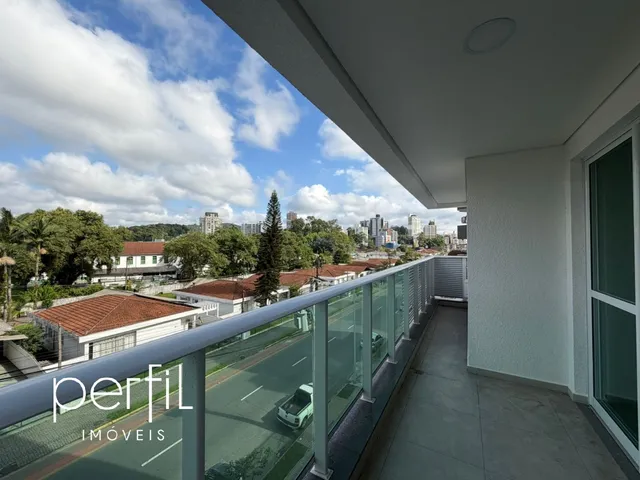 Imagem 2: Apartamento à venda no Centro de Joinville-SC: 3 quartos, 1 suíte, 2 salas, 2