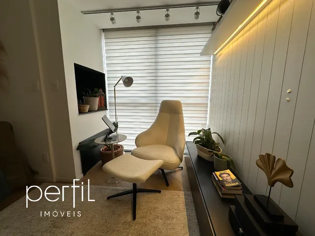 Imagem 5: Apartamento À Venda em Joinville-Sc, Iririú: 1 Quarto, 1 Suíte, 2 Salas, 2 Banheiros, 1 Vaga, 61M². Confira!