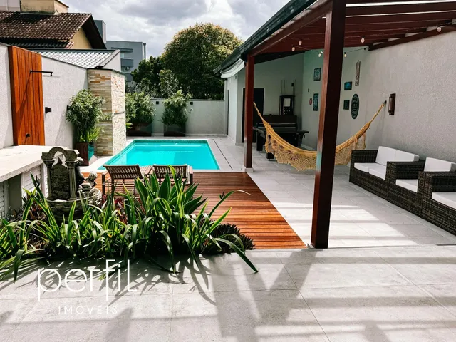 Imagem 7: Casa de 158m² com 1 suíte + 2 quartos no Bom Retiro, Joinville-SC: piscina