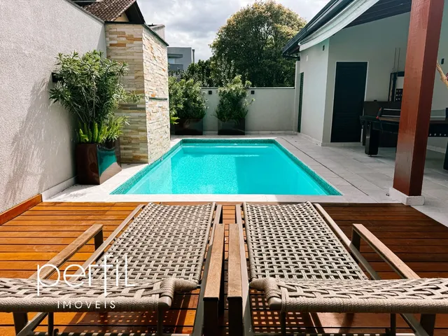 Imagem 13: Casa de 158m² com 1 suíte + 2 quartos no Bom Retiro, Joinville-SC: piscina