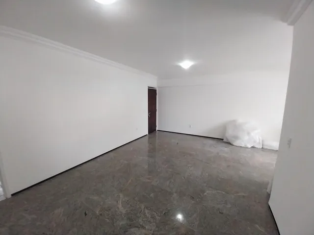 Imagem 7: AP2284) Excelente apartamento localizado no Meireles medindo 126m²