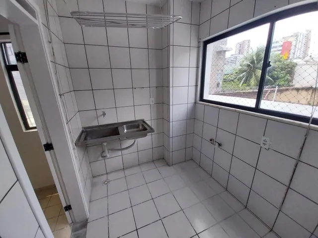 Imagem 3: AP2284) Excelente apartamento localizado no Meireles medindo 126m²