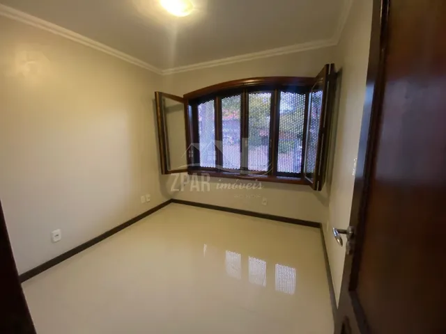 Imagem 8: ZPAR IMÓVEIS Imperdível casa à venda em Porto Alegre-RS, no bairro Jardim Isabel: 3