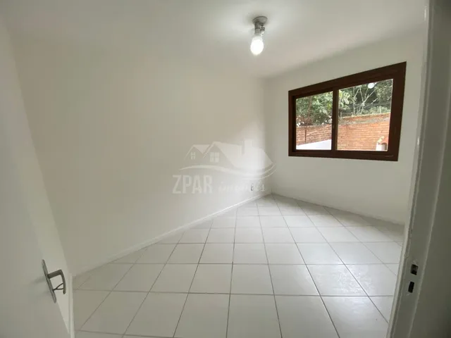 Imagem 2: ZPAR IMÓVEIS Imperdível casa à venda em Porto Alegre-RS, no bairro Jardim Isabel: 3
