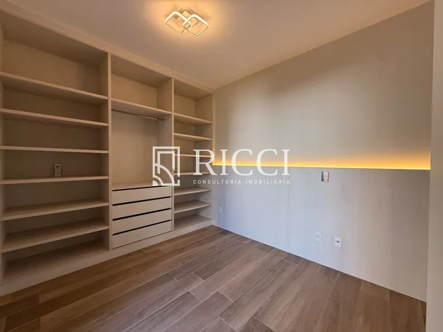 Imagem 14: Apartamento à venda na Ponta da Praia, Santos-SP: 2 quartos, 2 suítes, 1 sala, 3