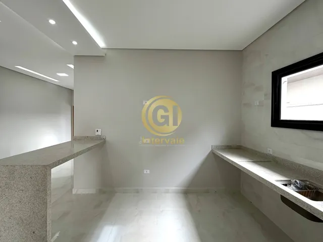 Imagem 7: Sobrado com 3 dormitórios (1 suíte), Ambientes Integrados e Área Gourmet no Bosque