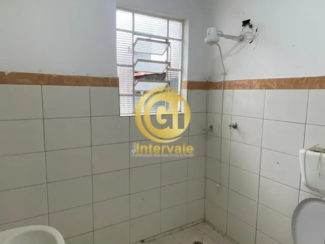 Imagem 4: Excelente Oportunidade no Centro de Jacareí! Casa Comercial ou Residencial para Venda