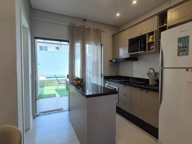 Imagem 13: Geminado residencial com 2 suítes, porcelanato e 2 vagas em Jaraguá do Sul (Três Rios