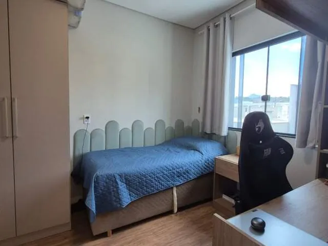 Imagem 5: Geminado residencial com 2 suítes, porcelanato e 2 vagas em Jaraguá do Sul (Três Rios