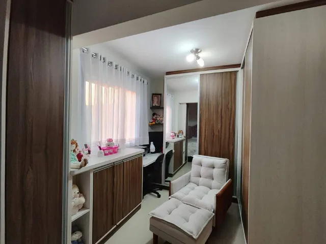 Imagem 3: Apartamento 2 quartos (1 suíte) mobiliado no Centro de Guaramirim - R$ 550.000