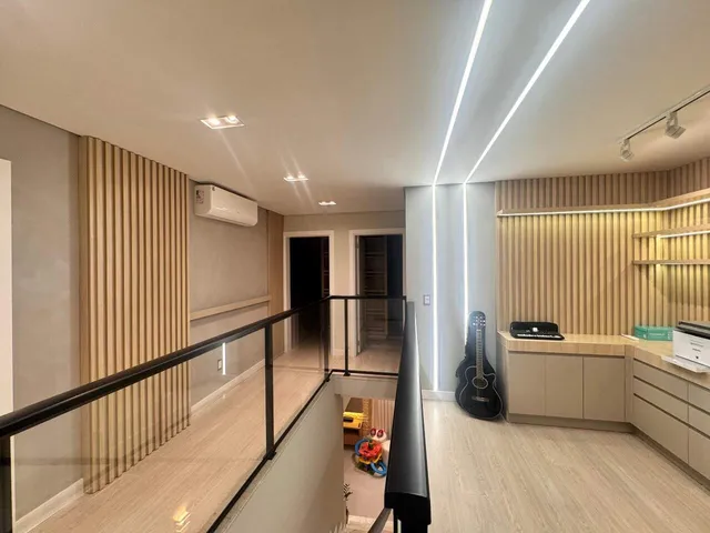 Imagem 9: Casa Residencial com 3 Suítes em Rau • 280m² • Mobiliada