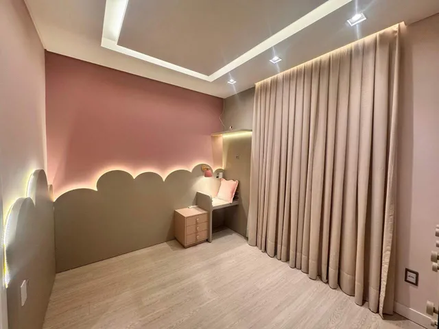 Imagem 13: Casa Residencial com 3 Suítes em Rau • 280m² • Mobiliada