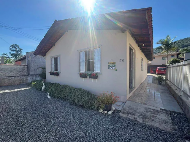 Imagem: Casa residencial com 4 quartos em Czerniewicz