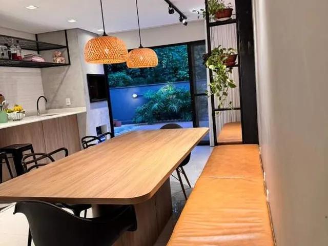 Imagem 7: Geminado Duplex com 3 quartos, sendo 1 suíte e 2 vagas de garagem