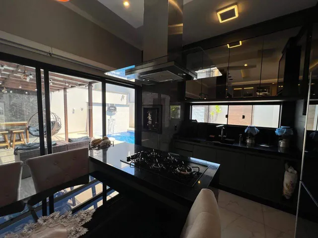 Imagem 9: Casa semi mobiliada com piscina à venda em Schroeder
