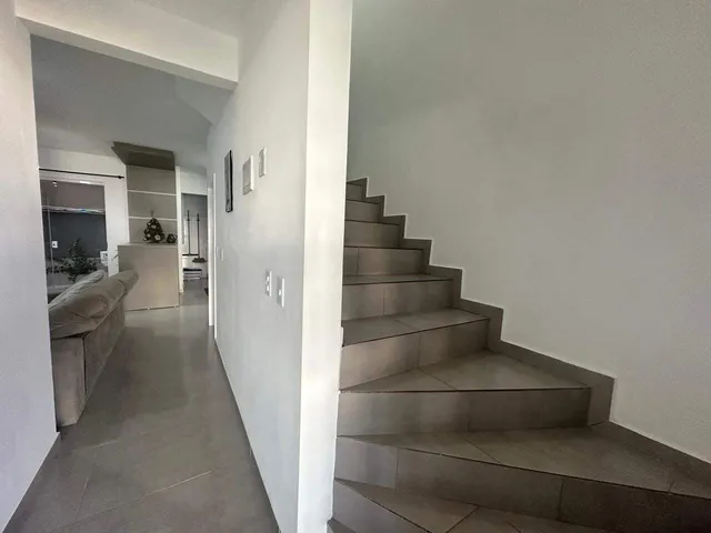 Imagem 3: Geminado Residencial em Jaraguá do Sul – 2 Suítes, 2 Vagas, Aceita Financiamento