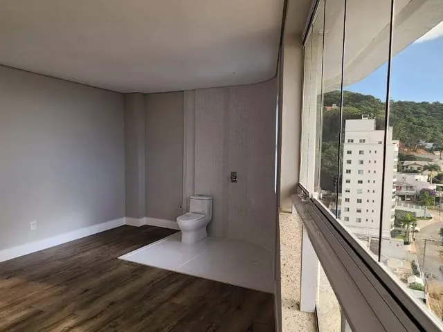 Imagem 3: Cobertura Residencial em Itajaí (Cabeçudas) - 276 M², 4 Suítes, 4 Vagas