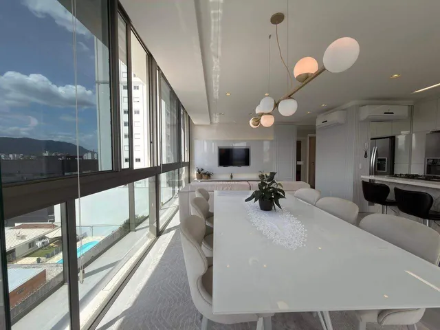 Imagem 8: Apartamento de Alto Padrão com 1 Suíte e 2 Demi-Suítes À Venda no Bairro Vila Nova - Jaraguá do Sul