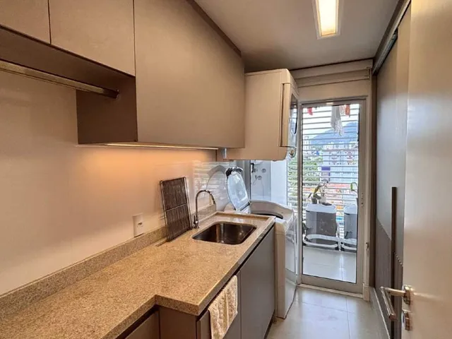 Imagem 13: Apartamento de Alto Padrão com 1 Suíte e 2 Demi-Suítes À Venda no Bairro Vila Nova - Jaraguá do Sul