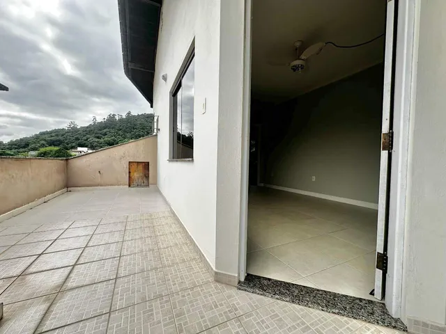 Imagem 10: Casa à venda em Vila Nova, Jaraguá do Sul – 3 quartos, 2 suítes, 2 vagas, frente